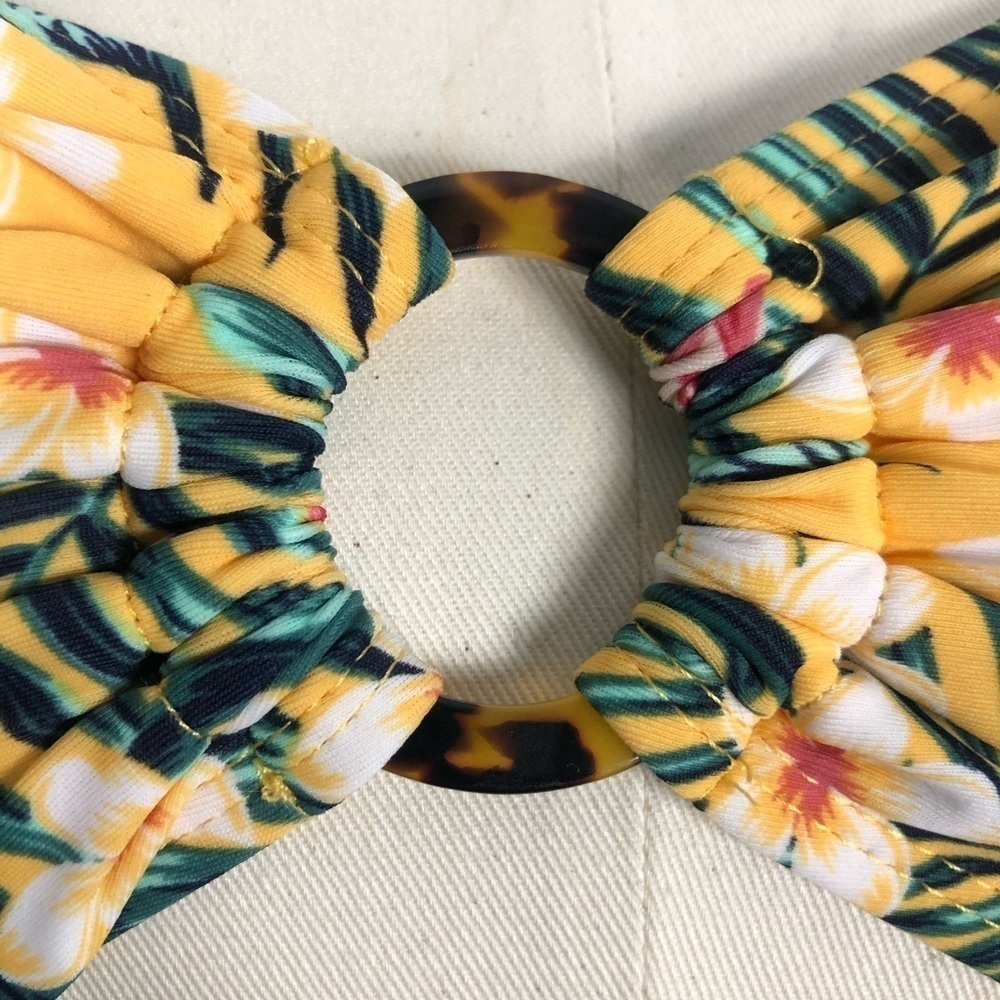 Cabana del Sol Women’s‎ Yellow Floral Bikini - Picture 3 of 10